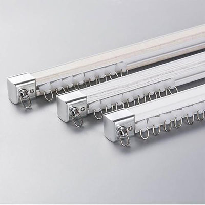 Dubbele spoornummer Aluminium gordijn spoor voor gemakkelijke bediening en lichtgewicht ontwerp