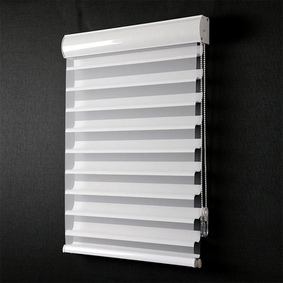 Op maat maat horizontale structuur raam Shangrila blind met 24 uur na-verkoopservice