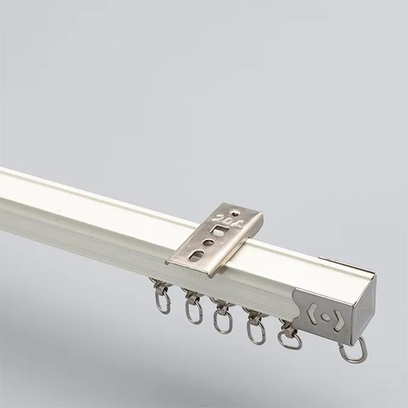 Basis gemotoriseerde gordijnsporen met 3,5 × 5 × 5,5 × 5 cm grootte en aluminium legeringsmateriaal